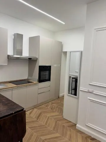 D'oro Hospitality Πανσιόν